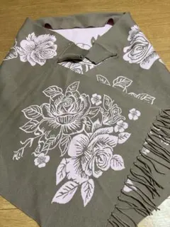 ⭐︎お値下げ⭐︎美品リバーシブル ベージュ✖️ピンクバラ柄 ストール