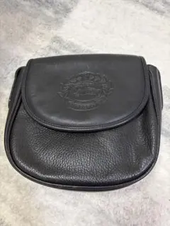 Burberry ブラックレザーショルダーバッグ