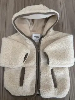 ZARA フリースジャケット クリーム色