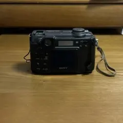 SONY Cyber-shot DSC-S85 動作品 説明書付のサムネイル