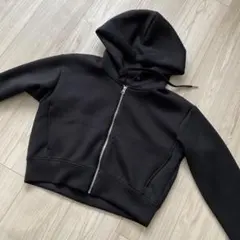 ジーユー パーカー