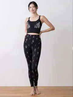 ☆未使用タグ付☆ 【SUKALA】フラワーブーケレギンスSサイズ