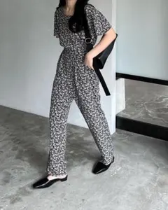 花柄 オーバーオール