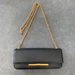 美品 CHARLES & KEITH セシア チェーンストラップバッグ