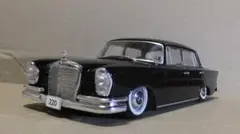 傑作★超希少！縦目 ベンツ 220S S.S.S. 大型 ブリキ 玩具 箱付 傑作☆超希少！縦目 ベンツ 220S S.S.S. 大型 ブリキ 玩具 箱付