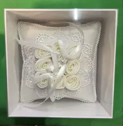 4℃ リングピロー ホワイト ローズモチーフ