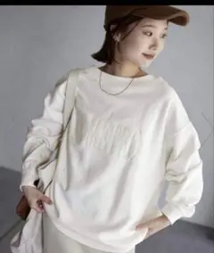 SLOBE IENA LE METROスウェット　ホワイト