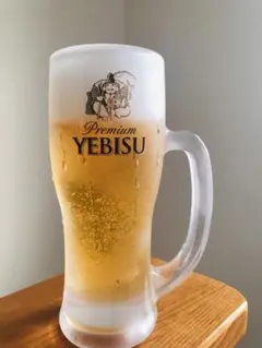 食品サンプル　ビール　エビス　水滴付き