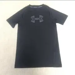 under armor アンダーアーマー　半袖Tシャツ　ブラック　160 yxl