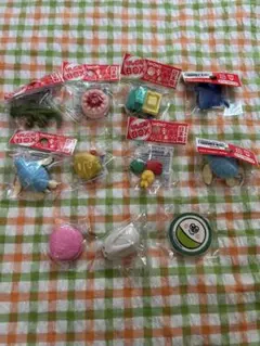 おもしろ消しゴム まとめ売り　ワニ、亀、アヒルなど　おまけあり