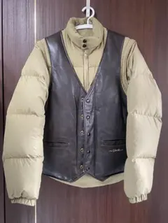 Schott ダウンベスト Lサイズ オリーブ - メルカリ