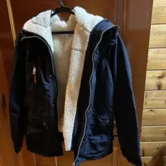 フリークスストアネイビーブルー マウンテンパーカー