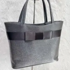 極美品　東京ソワール カラーフォーマルバッグ リボン シルバー　冠婚葬祭　結婚式