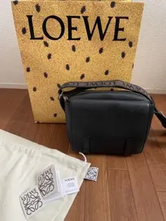 【LOEWE】アナグラム クロスボディ ミリタリーショルダーバッグユニセックス 2025年最新】ロエベ LOEWE ミリタリーの人気アイテム - メルカリ