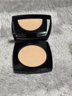 CHANEL フェイスパウダー プレストパウダーのサムネイル
