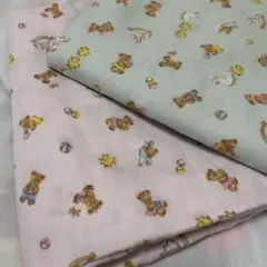 くまさんとアヒルの親子　ダブルガーゼ　生地巾×48〜50㎝前後