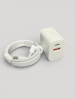 ライトニングケーブルtoタイプC 1.5M　急速充電器２口　USB+タイプC