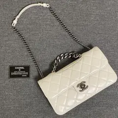 シャネル CHANEL マトラッセ トップチェーンハンドル ダブルフラップのサムネイル