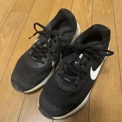 Nike ナイキ レボリューション 6 スニーカー ブラック/ホワイト ジュニア