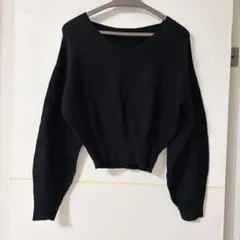 GRL 黒 Vネック クロップドニットセーター