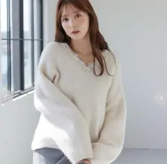 ラクーン衿レースプルオーバー アイボリー