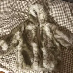 フード付きヒョウ柄ファーコート