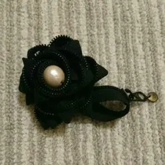 ブローチ/コサージュ