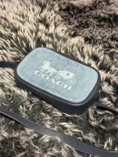 ★新品★COACH デニム調ショルダー、ウエストポーチ2wey★ ショルダー欠品のサムネイル
