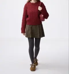 GU サイドプリーツチェックスコート