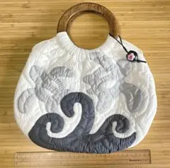 新品 ハワイアンキルト リングバッグ かばん ホヌ カメ 亀 モノトーン グレー