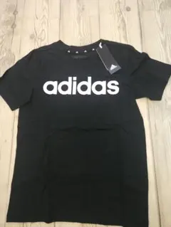 adidas 黒 Tシャツ 150cm　新品・未使用のサムネイル