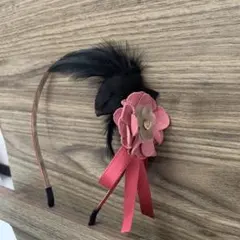 JILL STUART NY フラワーカチューシャ ピンク　花　黒い羽付き♡