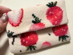 Loverary by Feiler いちご柄ポーチ