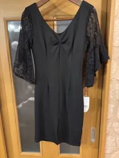 #新品未使用#ローズクォーツ#ブラックレースフレアスリーブドレス#M