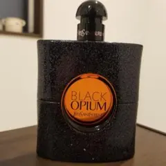 BLACK OPIUM オードパルファム 90ML イヴ・サンローラン