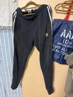 adidas original oサイズ　ブラック スエットストライプパンツ