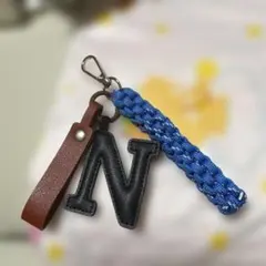 ハンドメイドミサンガイニシャルキーホルダー H - メルカリ