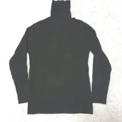 UNIQLO　ユニクロ　タートルネック　セーター 　ダークグレー　Lサイズ
