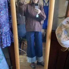 ブラウン ケーブル編み タートルネック ニット