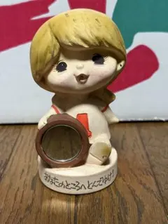 管理番号046 女の子　陶器　貯金箱　インテリア　置物