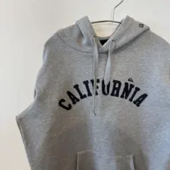 QUIKSILVER パーカー M グレー カリフォルニア ロゴ 刺繍のサムネイル