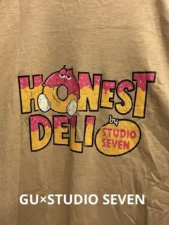 ♠️ GU×STUDIO SEVEN コラボTシャツ　ベージュ　スタジオセブンのサムネイル