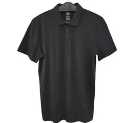 【美品】VOLCOM ボルコム ポロシャツ ブラック Mサイズ 背面デザイン有のサムネイル
