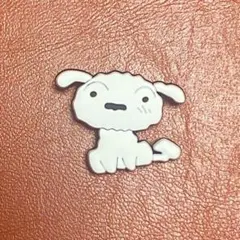 シロ　クロックスジビッツ　サンダルアクセサリー　クレヨンしんちゃん