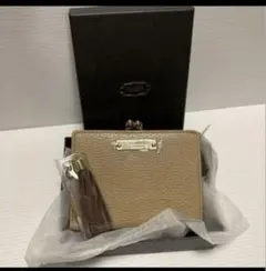 Item thumbnail for item 4c3219a5-3f5d-48c6-9553-2b4a4b02d4f9