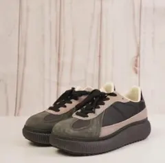 美品 Onitsuka Tiger DELECITY 23.5cm