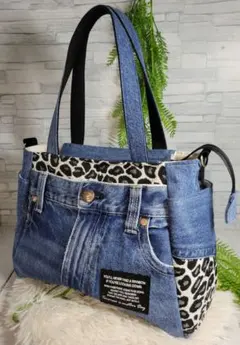 [デニムリメイク]　サイドポケット付きトートバッグ(中)　№107