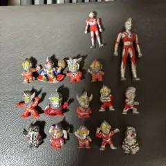 ウルトラマン ミニフィギュア　指人形　セット 約40体