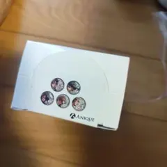 進撃の巨人 Anique トレーディング缶バッジ ボックス 　箱未開封