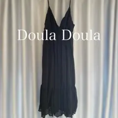 Doula Doula ワッシャークリンクルキャミワンピース ブラックのサムネイル